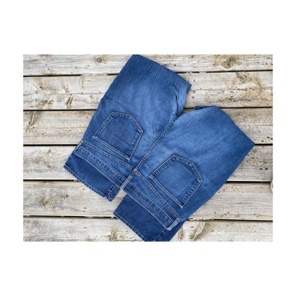 Old Navy Jeans The Flirt 2011 Mid Rise Boot Cut Sz 16 - Picture 9 of 12
